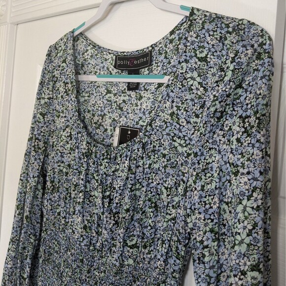 Polly & Esther Ditsy Floral Smocked L Large Long Sleeve Rayon Shirt Top NWT New - Picture 3 of 9